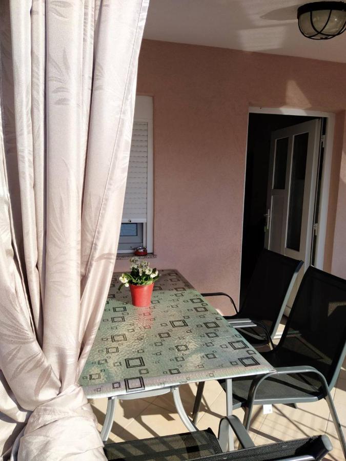 Apartmani Ruza فير المظهر الخارجي الصورة